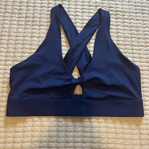 Fabletics Oasis Twist Sports Bra Women’s XL Navy Medium Impact Crisscross Straps